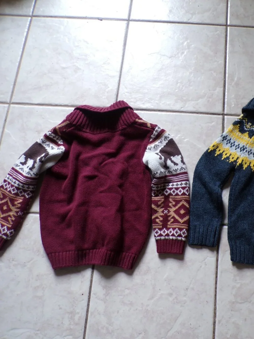 Gymboree Sweater + Dip Sweater Boys Toddler Size 3T Great Condition